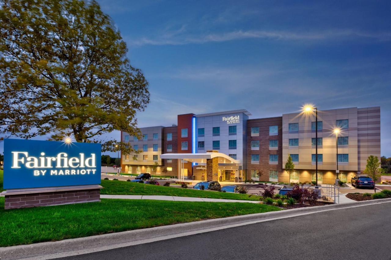 Fairfield By Marriott Inn & Suites Grand Rapids North Walker Eksteriør bilde