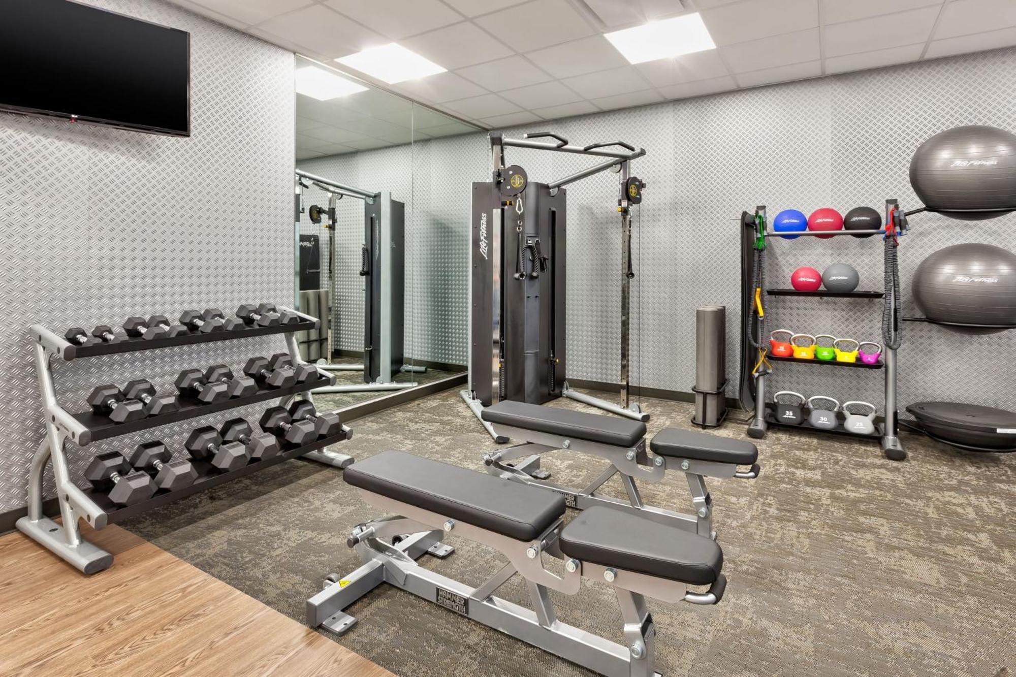 Fairfield By Marriott Inn & Suites Grand Rapids North Walker Eksteriør bilde